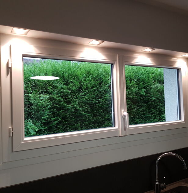 Rénovation d'une fenêtre en PVC à Mireval